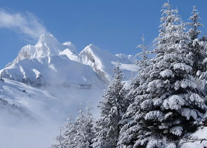 Residencial La Moleta *